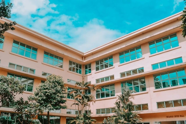 Sekolah Widyaujian
